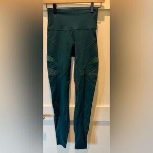 Lululemon Seek The Heat Green Mesh 28” Leggings Size 4